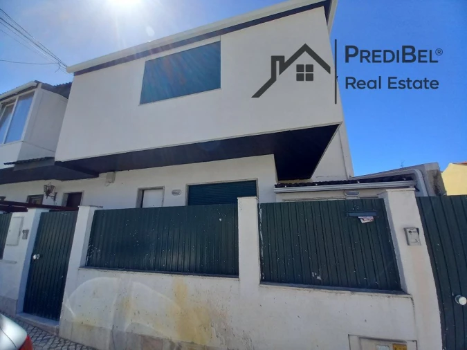 Moradia T3 para Venda em Carcavelos e Parede Foto 35