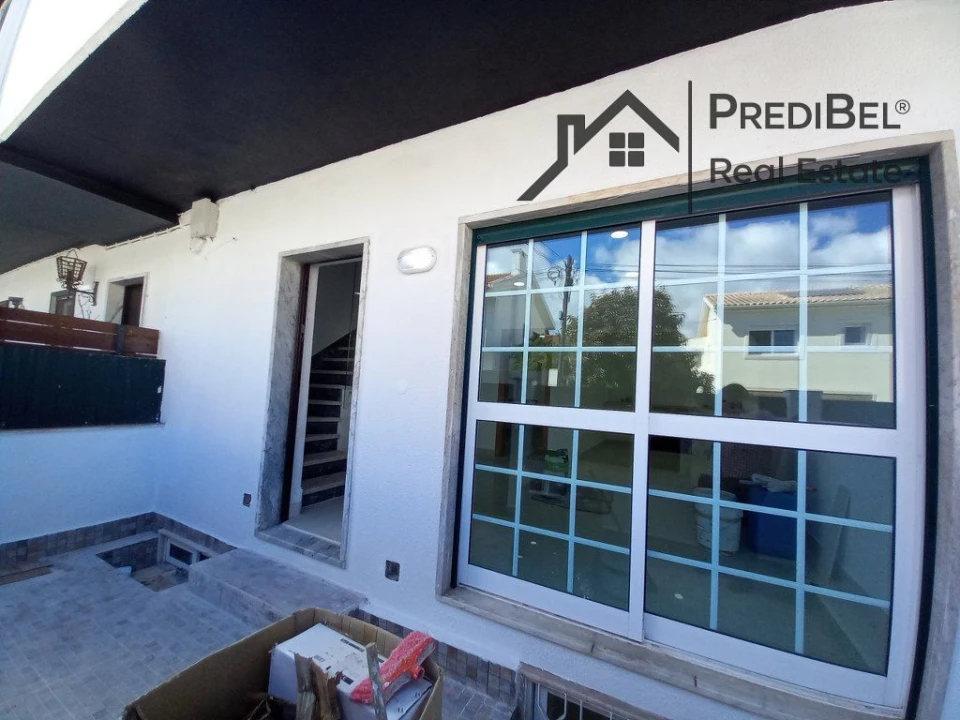 Moradia T3 para Venda em Carcavelos e Parede Foto 36