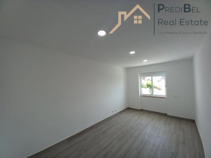 Apartamento T2 para Venda em Ericeira Foto 6