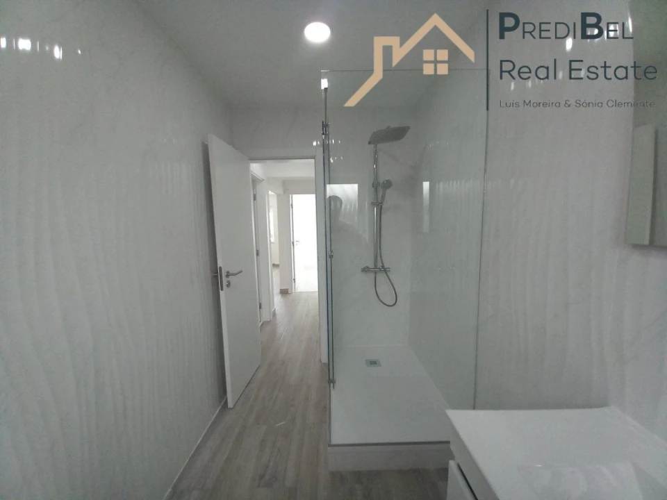 Apartamento T2 para Venda em Ericeira Foto 14