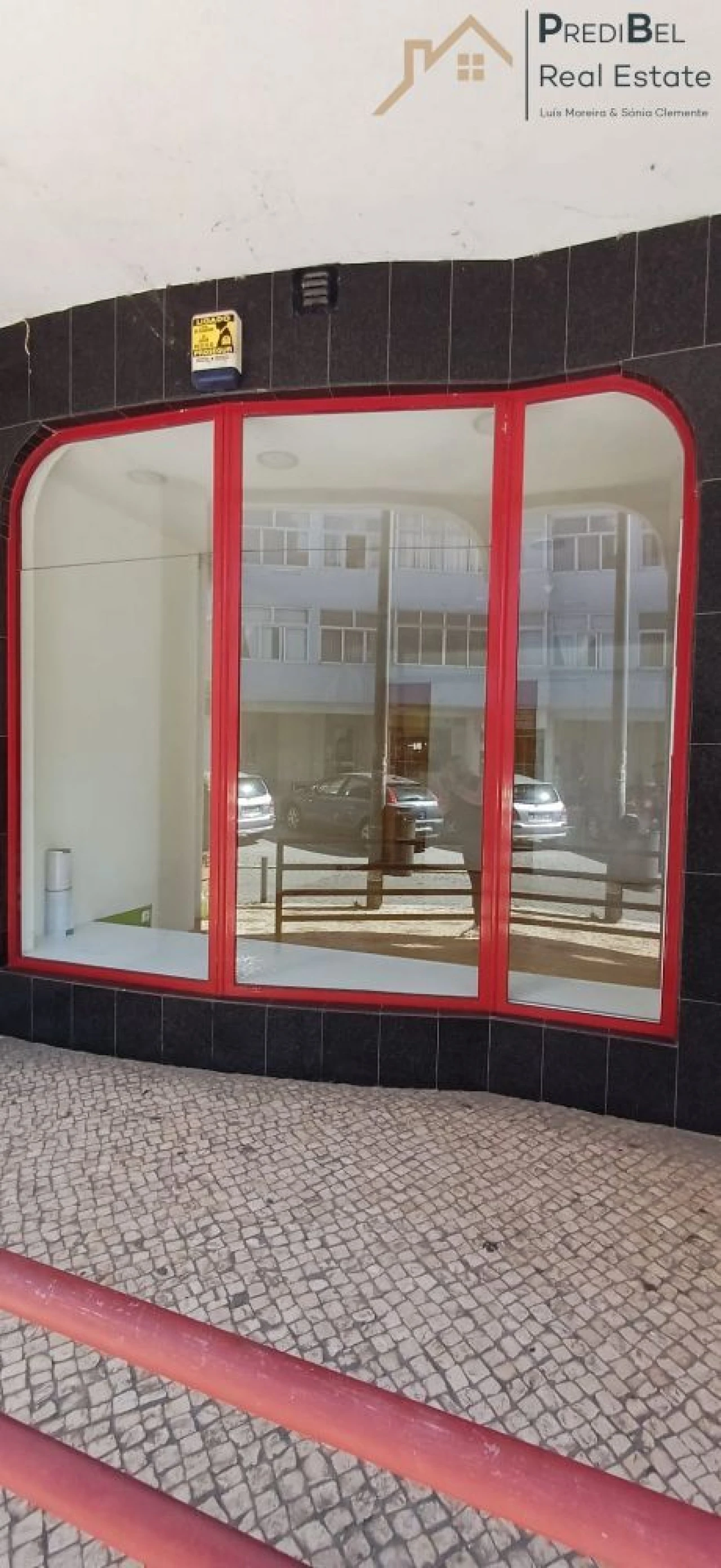 Loja para Arrendamento em Algueirão-Mem Martins Foto 5