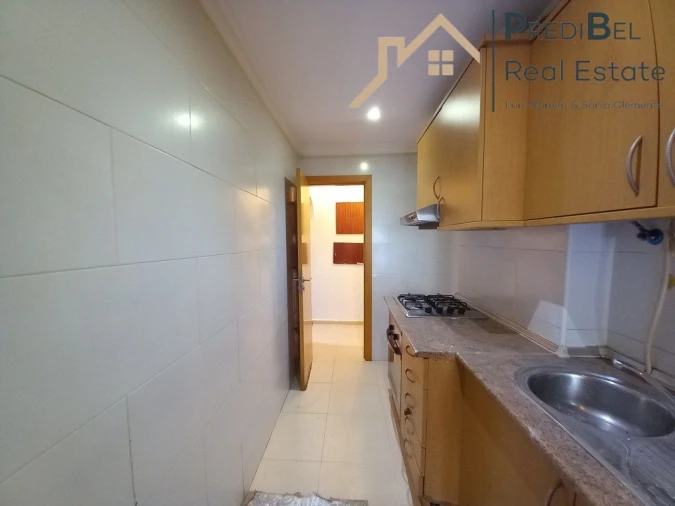 Apartamento T2 para Venda em Cascais e Estoril Foto 5