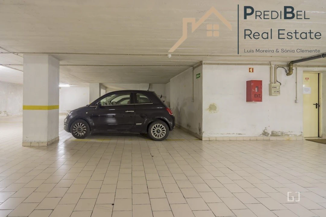 Apartamento T3 para Venda em Algueirão-Mem Martins Foto 22