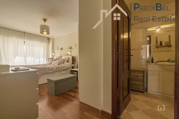 Apartamento T3 para Venda em Algueirão-Mem Martins Foto 11