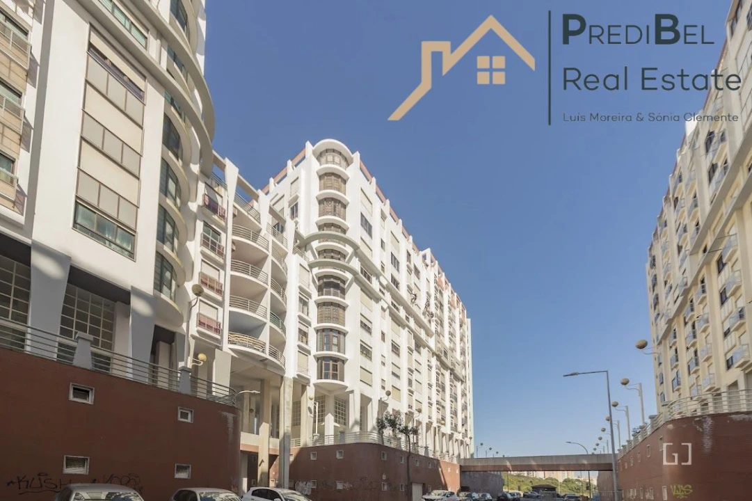 Apartamento T3 para Venda em Algueirão-Mem Martins Foto 26