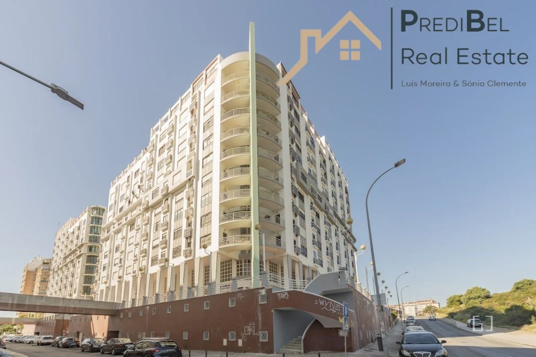 Apartamento T3 para Venda em Algueirão-Mem Martins Foto 27