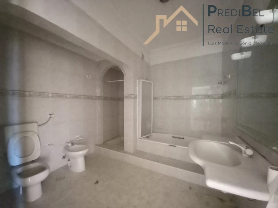 Apartamento T3 para Venda em São Francisco Foto 15