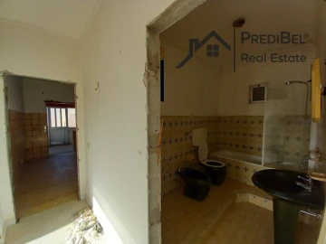 Moradia T2 para Venda em São Francisco
