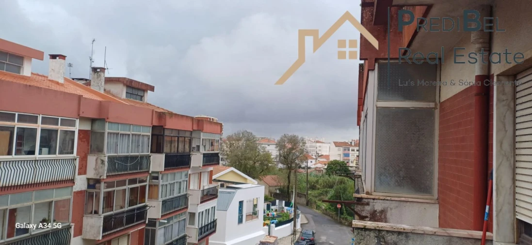 Apartamento T2 para Venda em Algueirão-Mem Martins Foto 6