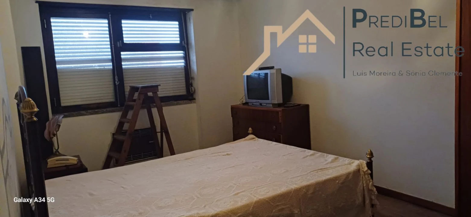 Apartamento T2 para Venda em Algueirão-Mem Martins Foto 12