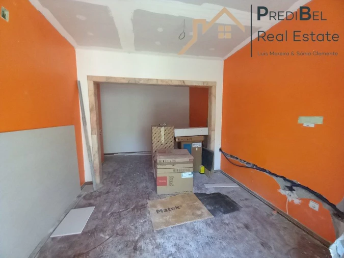 Apartamento T2 para Venda em Amora Foto 17