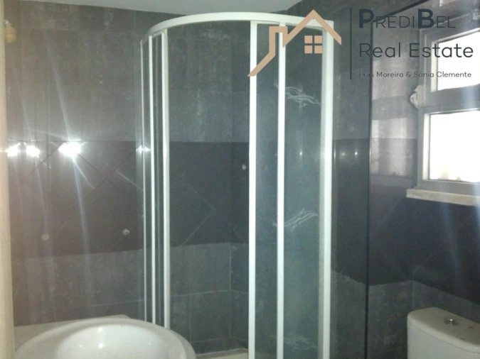 Moradia T1 para Venda em Seixal, Arrentela e Aldeia de Paio Pires Foto 15