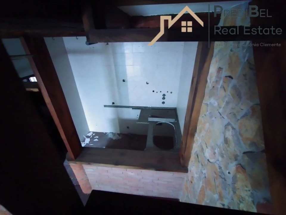 Moradia T1 para Venda em Seixal, Arrentela e Aldeia de Paio Pires Foto 20