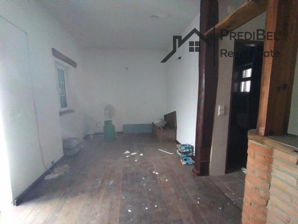 Moradia T1 para Venda em Seixal, Arrentela e Aldeia de Paio Pires Foto 10