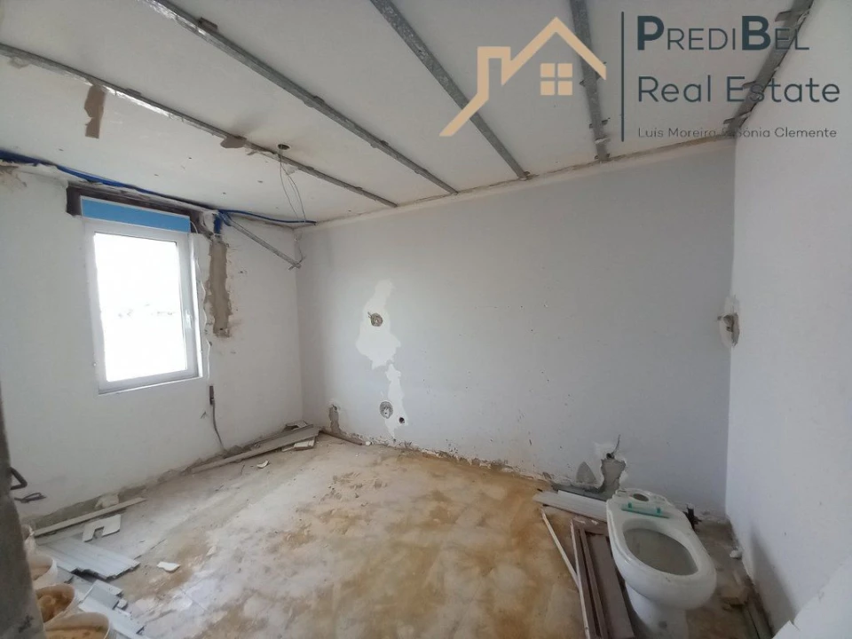 Apartamento T4 para Venda em Montijo e Afonsoeiro Foto 8