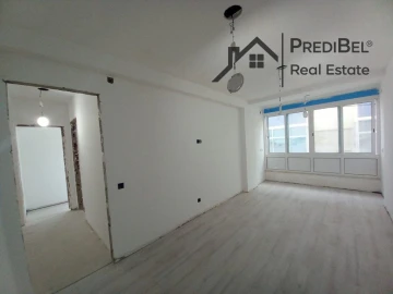 Apartamento T4 para Venda em Laranjeiro e Feijó