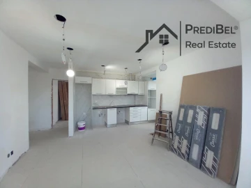 Apartamento T4 para Venda em Laranjeiro e Feijó