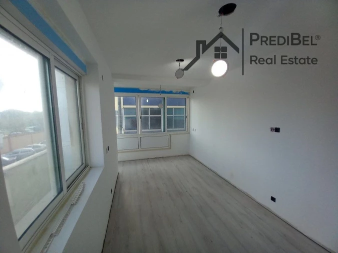 Apartamento T4 para Venda em Laranjeiro e Feijó Foto 37