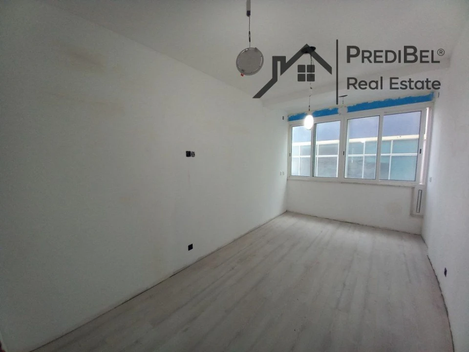 Apartamento T4 para Venda em Laranjeiro e Feijó Foto 38