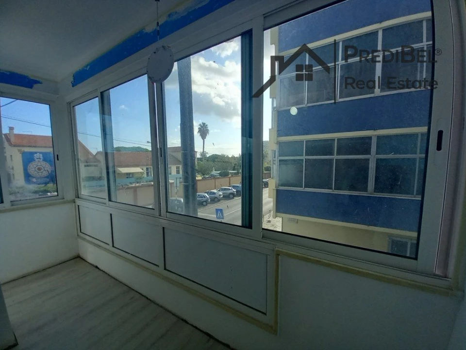 Apartamento T4 para Venda em Laranjeiro e Feijó Foto 31