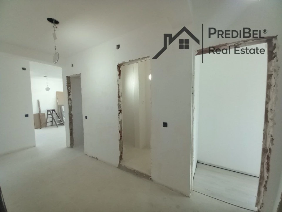 Apartamento T4 para Venda em Laranjeiro e Feijó Foto 5