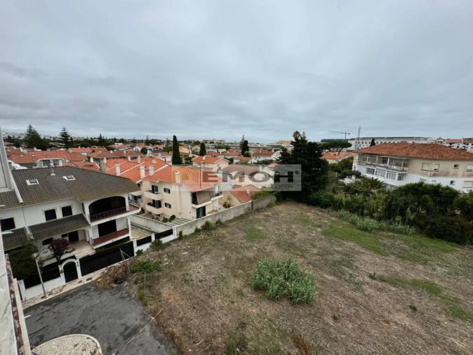 Apartamento T3 para Venda em Carcavelos e Parede Foto 30