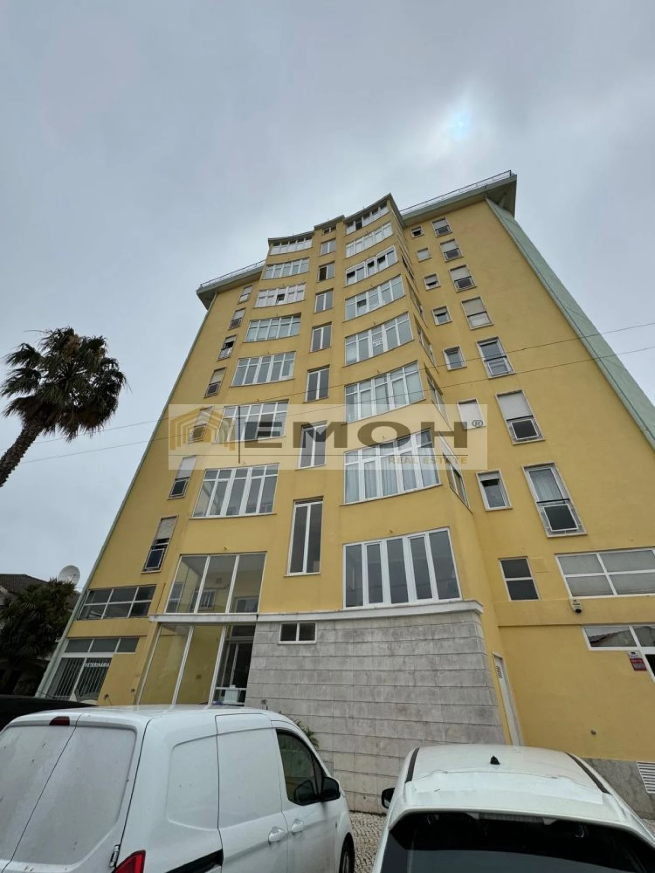 Apartamento T3 para Venda em Carcavelos e Parede Foto 2