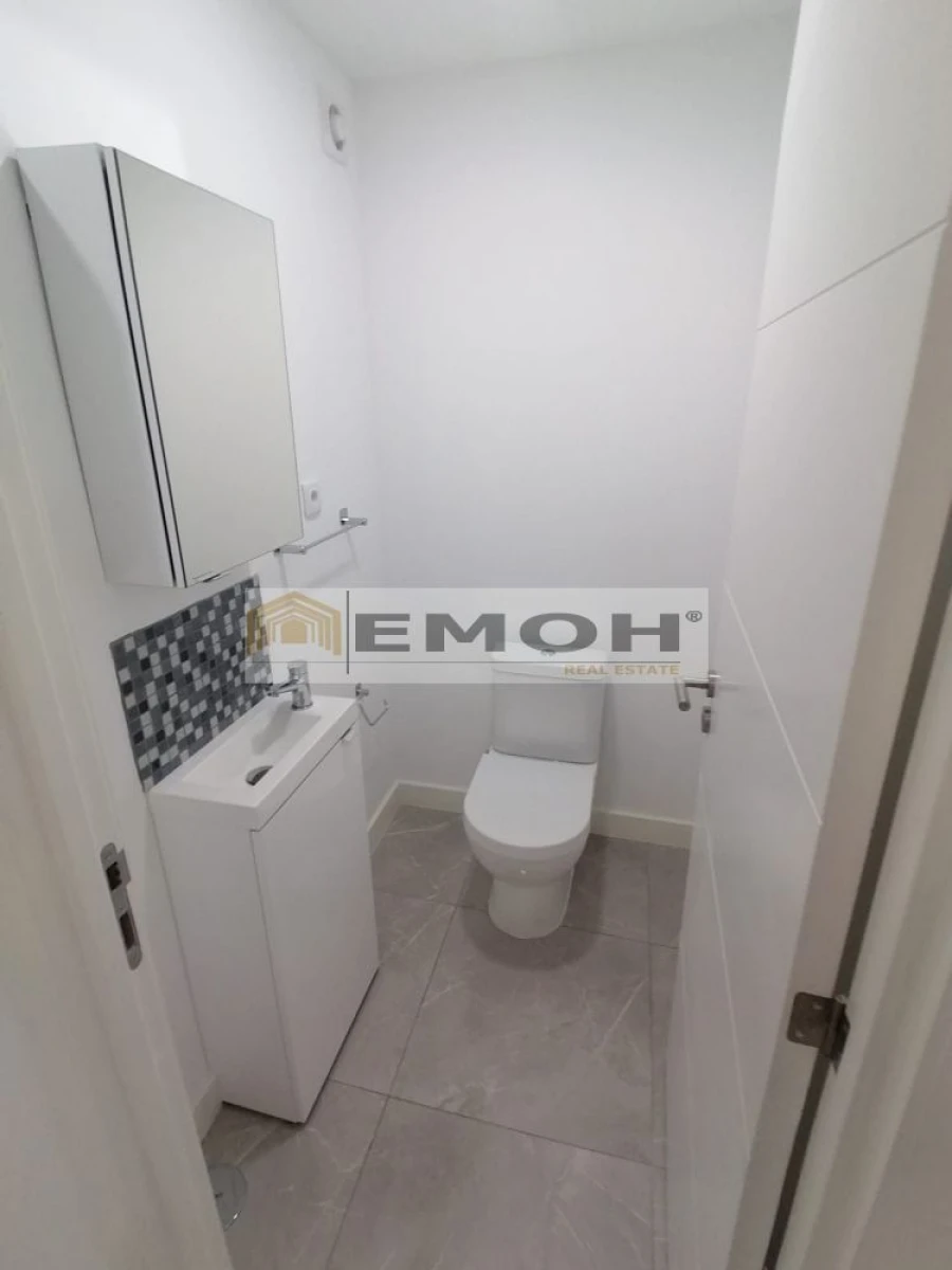 Moradia T5 para Venda em Encosta do Sol Foto 5