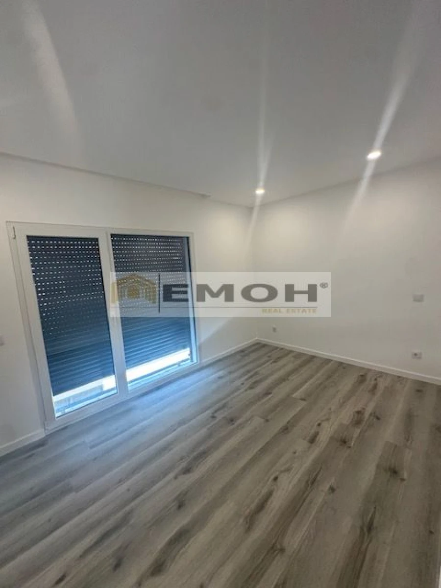 Moradia T3 para Venda em São Domingos de Rana Foto 14