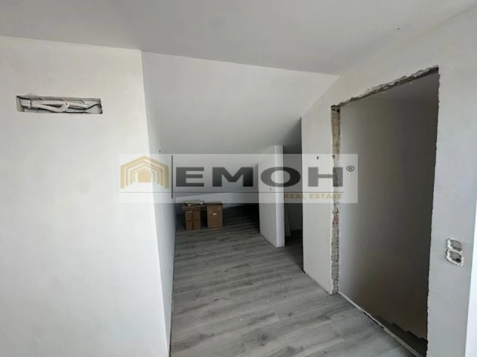 Moradia T3 para Venda em São Domingos de Rana Foto 55