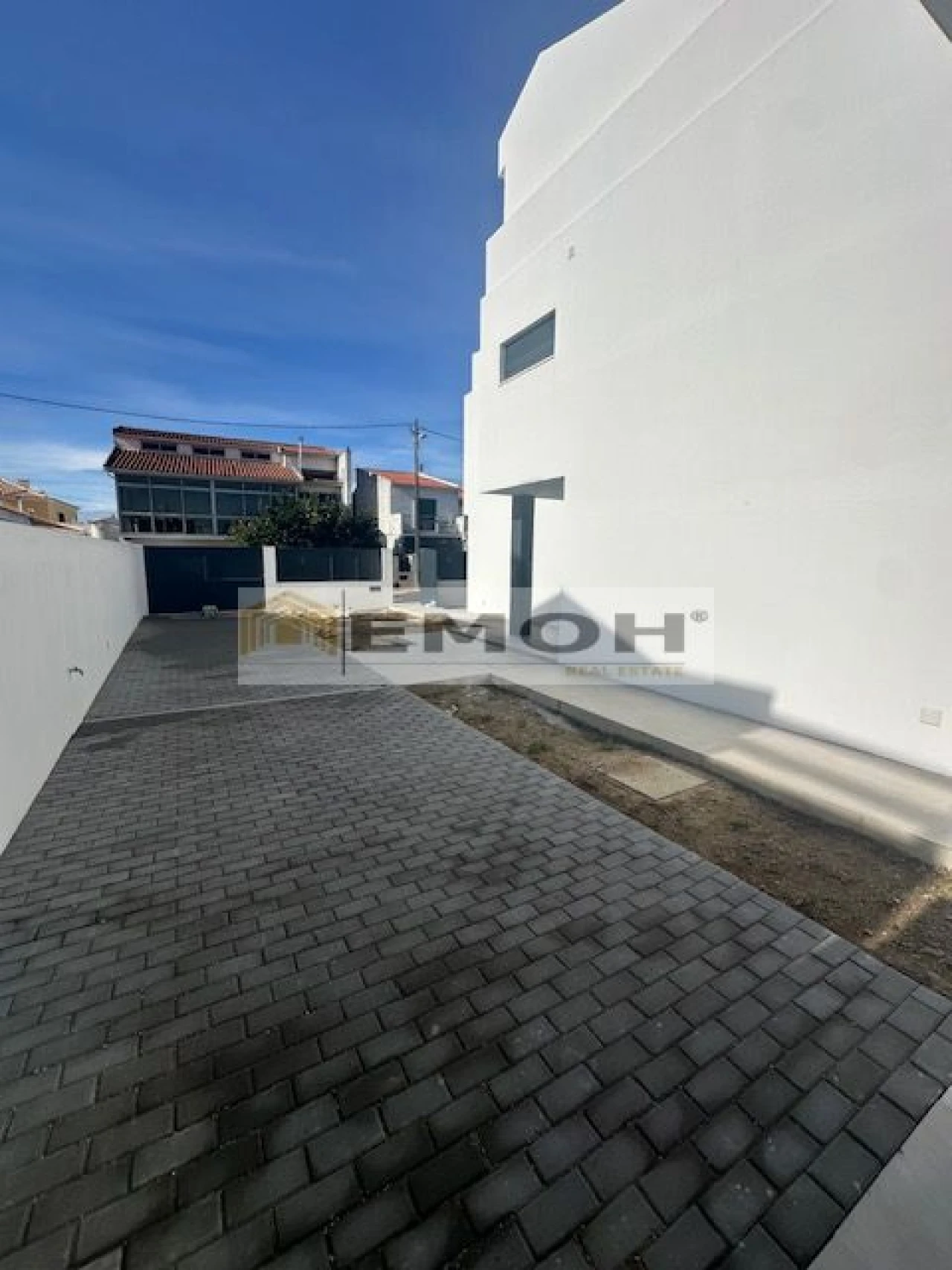 Moradia T3 para Venda em São Domingos de Rana Foto 45