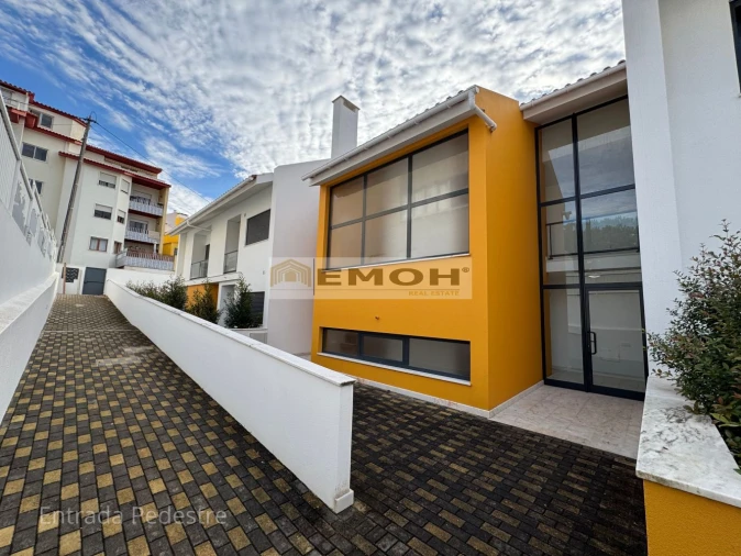 Apartamento T3 para Venda em Carcavelos e Parede Foto 9