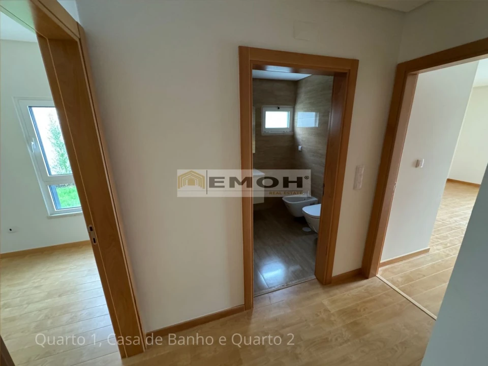 Apartamento T3 para Venda em Carcavelos e Parede Foto 14