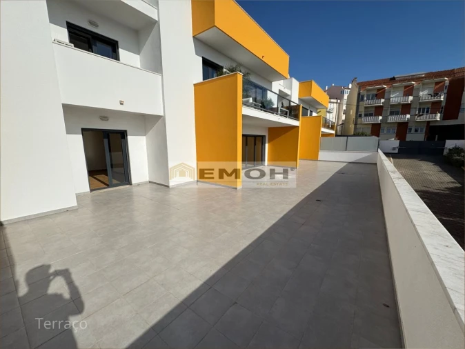 Apartamento T2 para Venda em Carcavelos e Parede Foto 1