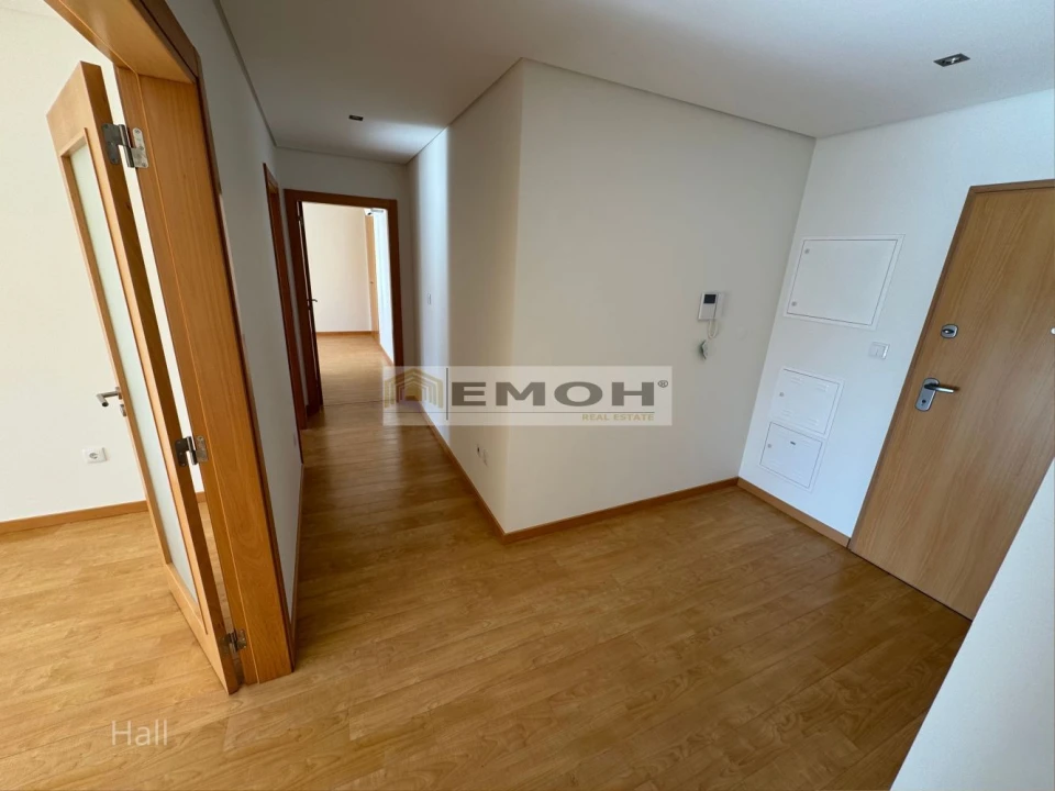 Apartamento T2 para Venda em Carcavelos e Parede Foto 7