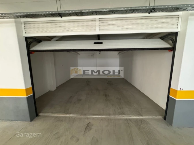 Apartamento T3 para Venda em Carcavelos e Parede Foto 18