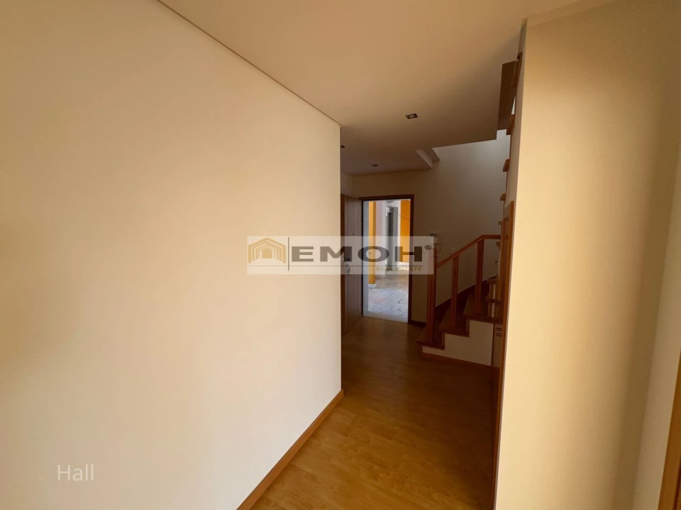 Apartamento T3 para Venda em Carcavelos e Parede Foto 21