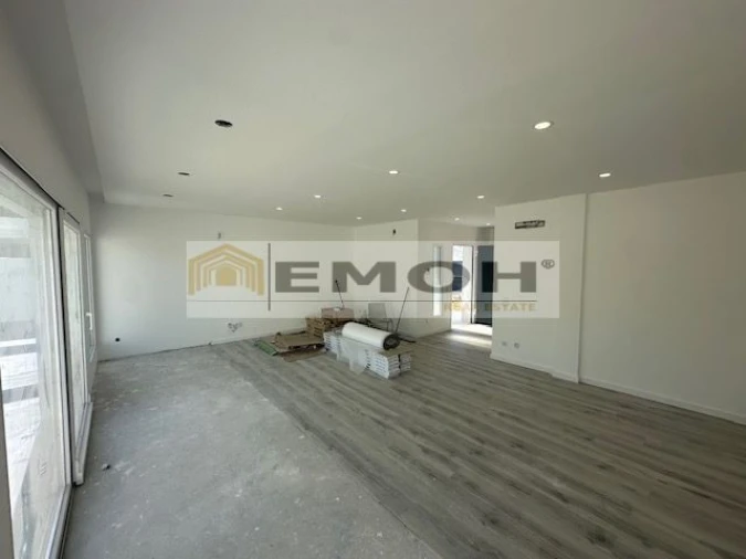 Moradia T3 para Venda em São Domingos de Rana Foto 8