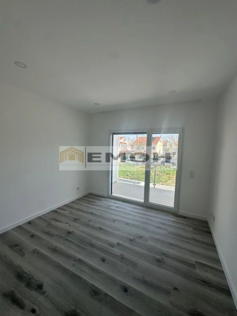 Moradia T3 para Venda em São Domingos de Rana Foto 18