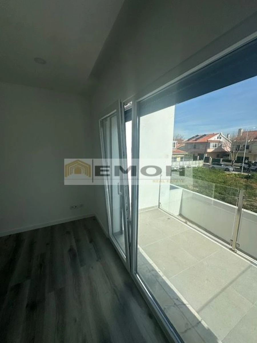 Moradia T3 para Venda em São Domingos de Rana Foto 30