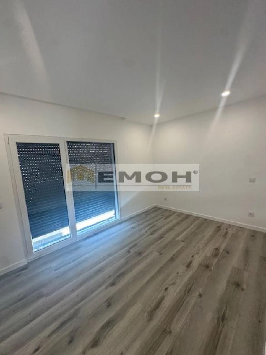 Moradia T3 para Venda em São Domingos de Rana Foto 14