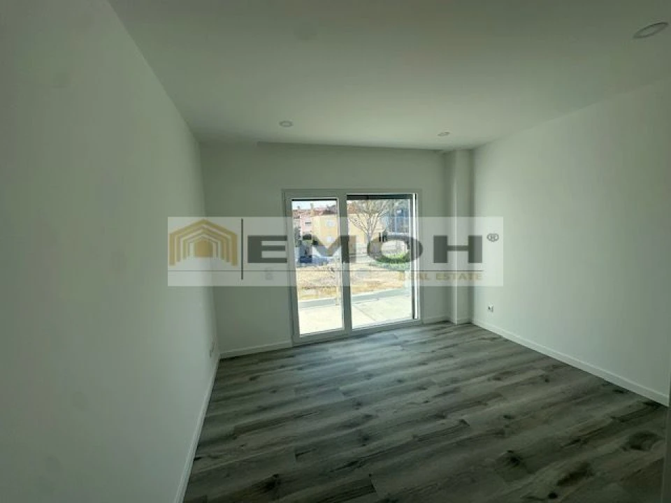 Moradia T3 para Venda em São Domingos de Rana Foto 27