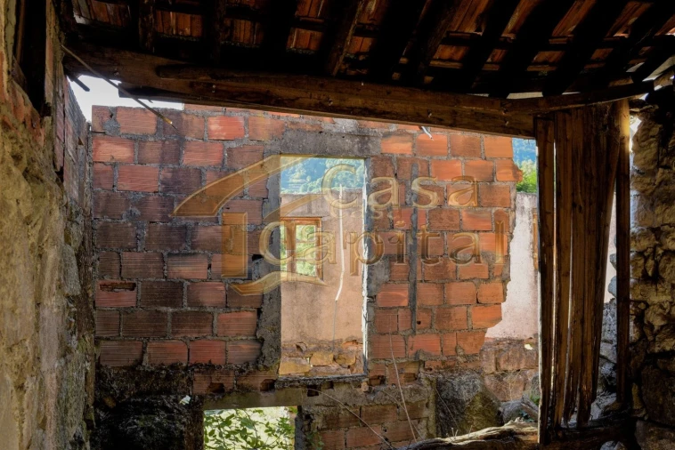 Moradia T3 para Venda em Lordelo Foto 6