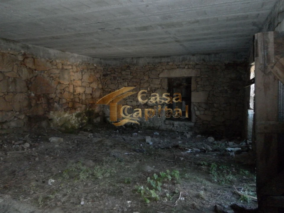 Moradia T3 para Venda em Mouçós e Lamares Foto 2