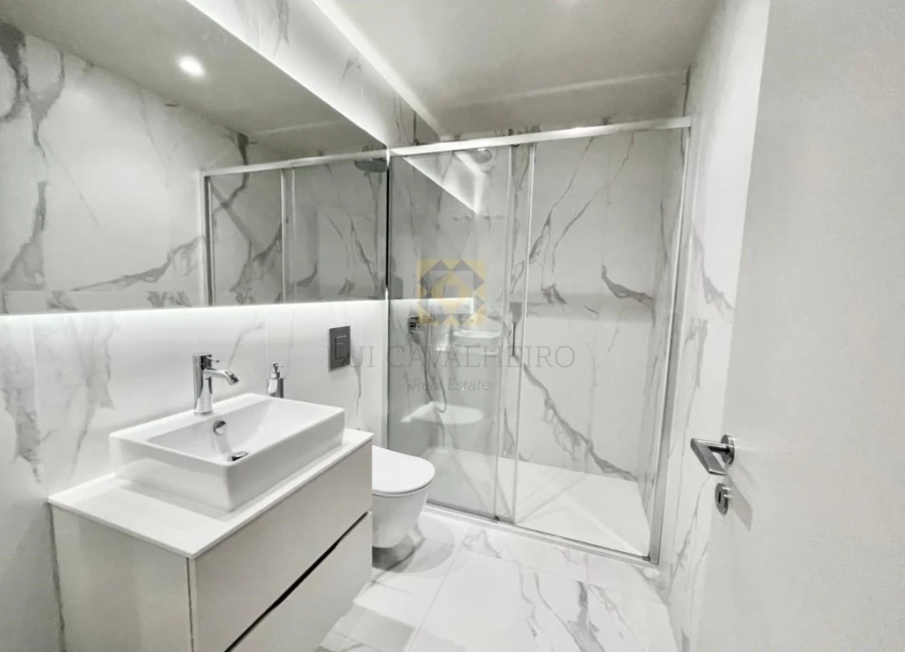 Apartamento T3 para Venda em Santa Marinha e São Pedro da Afurada Foto 18