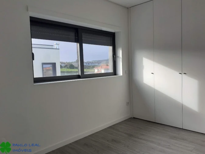 Moradia T3 para Venda em Muro Foto 8