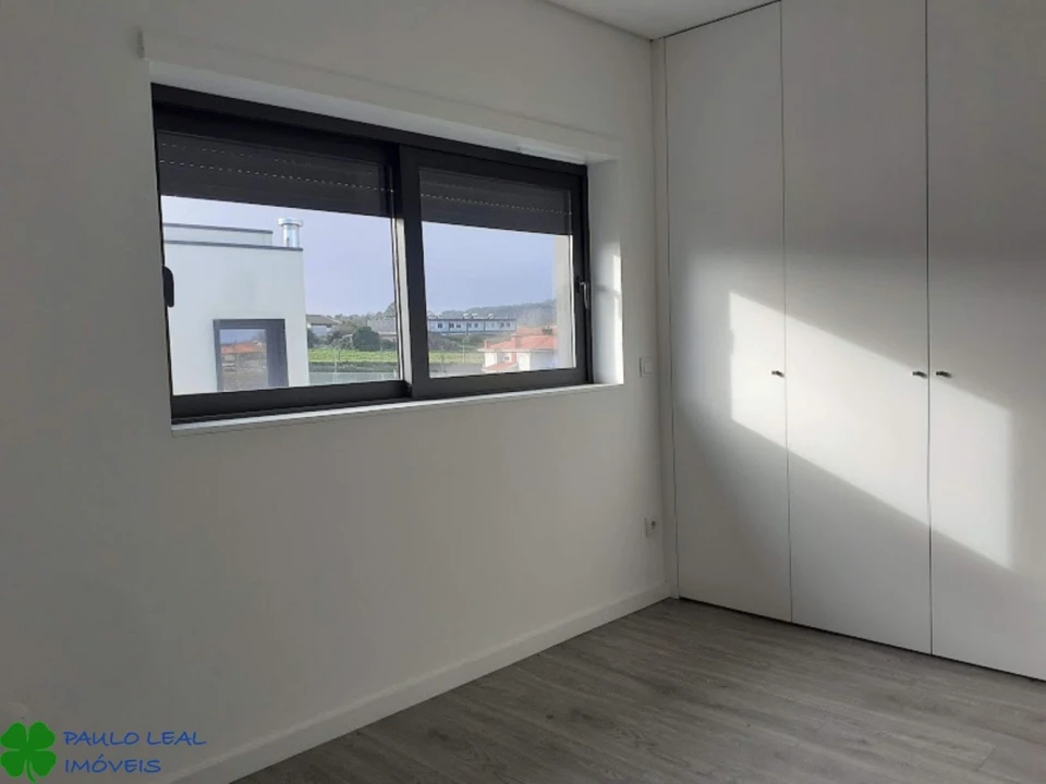 Moradia T3 para Venda em Muro Foto 8