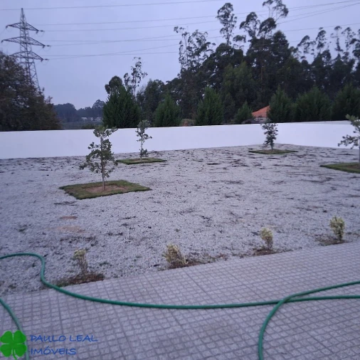 Moradia T3 para Venda em Vilar e Mosteiró Foto 18