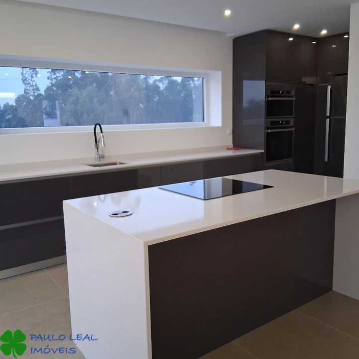 Moradia T3 para Venda em Vilar e Mosteiró Foto 7