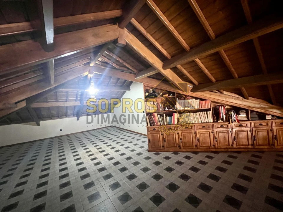 Moradia T3 para Venda em Angra (São Pedro) Foto 19